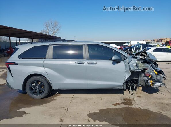5TDCSKFC9SS191051 2025 TOYOTA SIENNA Gray Սալոնի 360 աստիճան տեսք