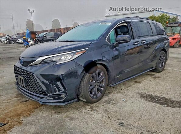 5TDDRKEC0MS002534 2021 TOYOTA SIENNA Черный Передняя левая четверть