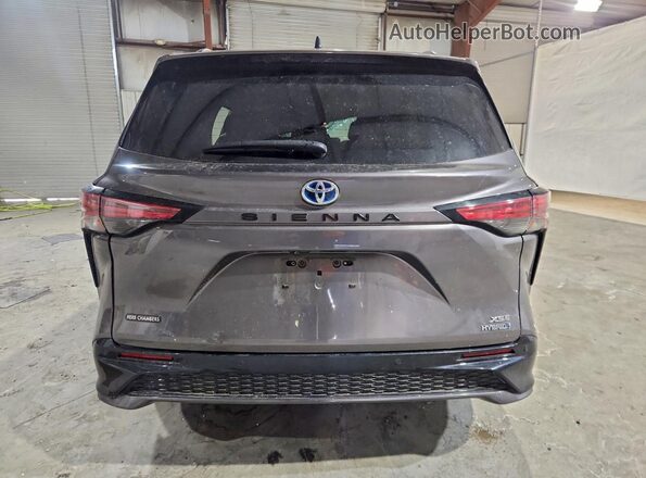 5TDDRKEC6MS002344 2021 TOYOTA SIENNA Gray Vista trasera