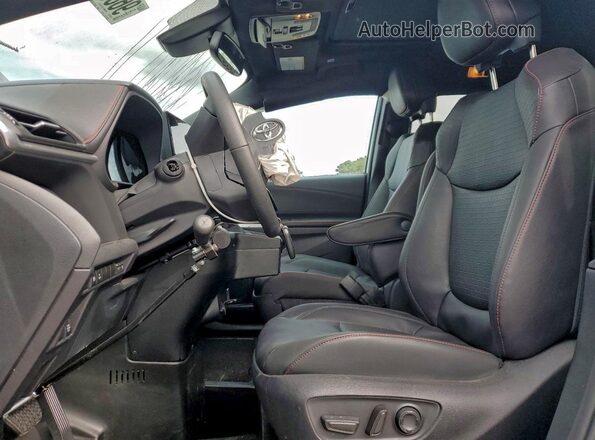 5TDDRKEC6SS231877 2025 TOYOTA SIENNA Black წინა სალონის ხედი