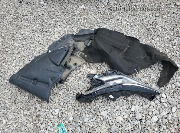 5TDDRKECXPS170685 2023 TOYOTA SIENNA Белый Вид наклейки с VIN-кодом