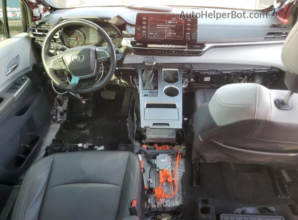 5TDDSKFC9MS006164 2021 TOYOTA SIENNA Красный Вид панели приборов