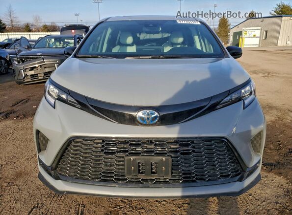 5TDDSKFCXSS157124 2025 TOYOTA SIENNA Gray Front view