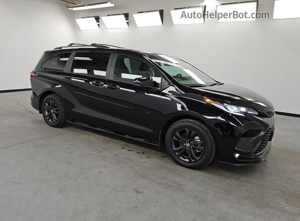 5TDDSKFCXSS157916 2025 TOYOTA SIENNA Black Przód prawy