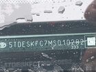2021 Toyota Sienna Platinum Silver vin: 5TDESKFC7MS010282