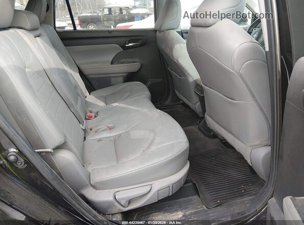 5TDGZRBH0LS008564 2020 TOYOTA LE Черный Вид наклейки с VIN-кодом