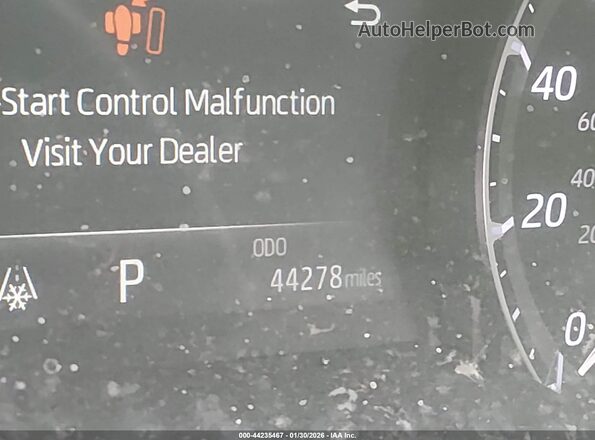 5TDGZRBH0LS008564 2020 TOYOTA LE Черный 