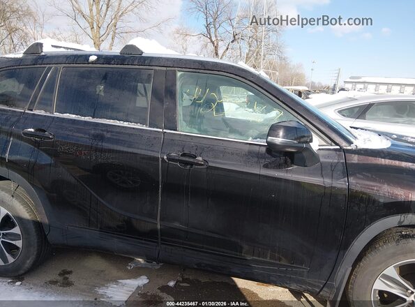 5TDGZRBH0LS008564 2020 TOYOTA LE Черный Вид задней части салона