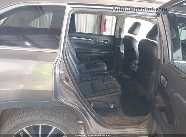 5TDJZRFH5JS812954 2018 TOYOTA HIGHLANDER Gray Вид наклейки з VIN-кодом
