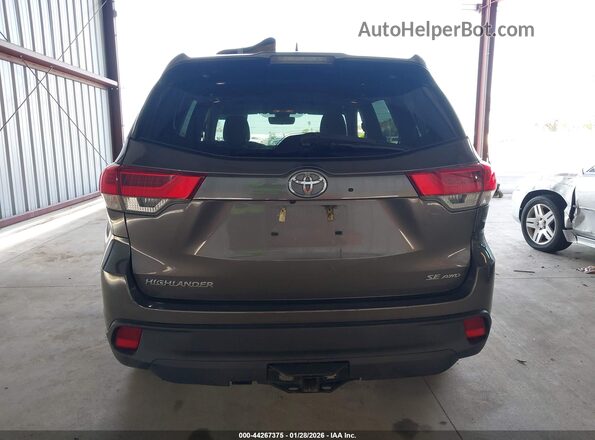 5TDJZRFH5JS812954 2018 TOYOTA HIGHLANDER Gray 