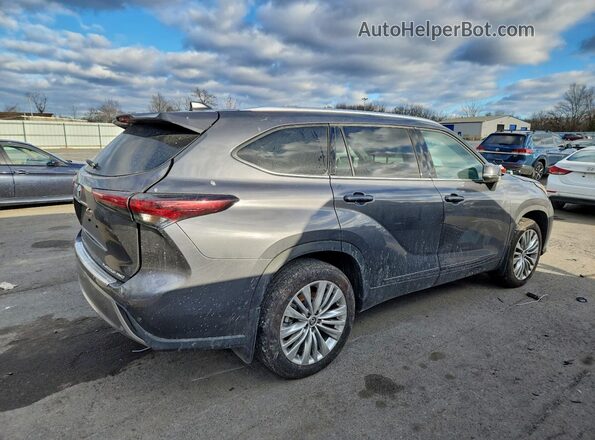 5TDKDRBH7SS577080 2025 TOYOTA LE Угольный Задняя правая четверть
