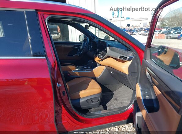 5TDKDRBH8SS583339 2025 TOYOTA HIGHLANDER Maroon Widok wnętrza z przodu