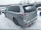 2018 Toyota Sienna Se Premium 8 Passenger Silver vin: 5TDXZ3DC0JS941005