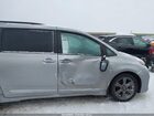 2018 Toyota Sienna Se Premium 8 Passenger Silver vin: 5TDXZ3DC0JS941005