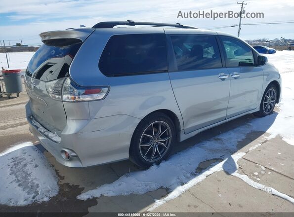 5TDXZ3DC0KS971896 2019 TOYOTA SIENNA Серый Задняя правая четверть