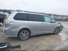 2018 Toyota Sienna Se 8 Passenger Silver vin: 5TDXZ3DC3JS926031