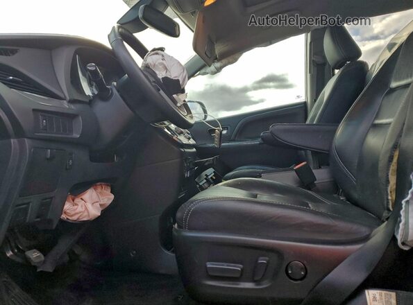 5TDXZ3DC5JS937869 2018 TOYOTA SIENNA Угольный Вид салона спереди
