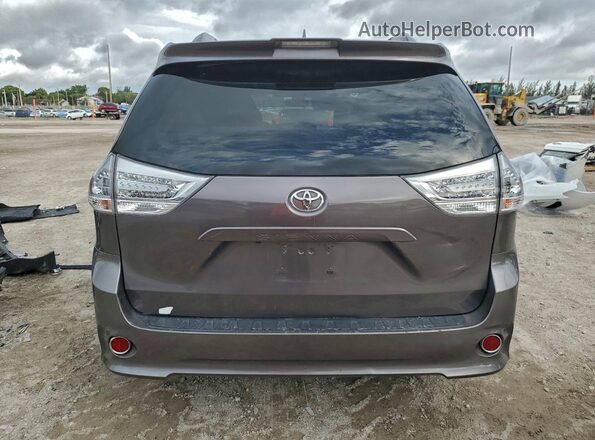 5TDXZ3DC5JS937869 2018 TOYOTA SIENNA Угольный Вид сзади
