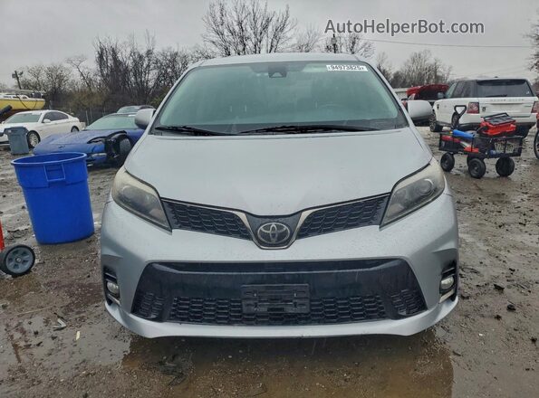 5TDXZ3DC6JS949870 2018 TOYOTA SIENNA Silver Vista frontal