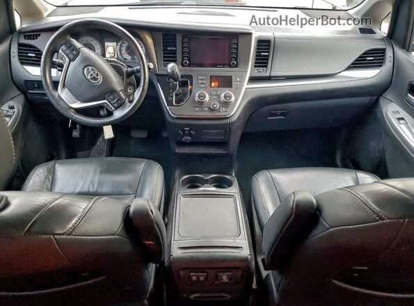 5TDXZ3DC7JS916974 2018 TOYOTA SIENNA Серый Вид панели приборов