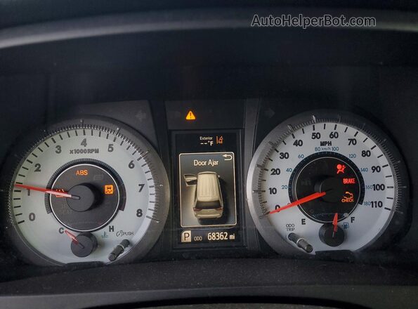 5TDXZ3DC7JS951305 2018 TOYOTA SIENNA Blue ხელსაწყოთა პანელის ხედი