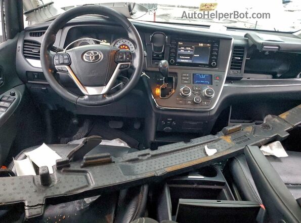 5TDXZ3DCXJS953016 2018 TOYOTA SIENNA White Widok deski rozdzielczej
