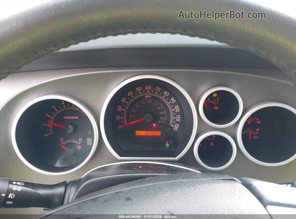 5TDZY5G17GS066063 2016 TOYOTA SEQUOIA Серебряный Вид задних сидений