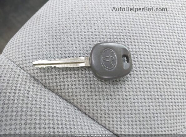 5TDZZ3DC3JS913756 2018 TOYOTA SIENNA Белый Вид панели приборов