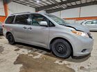 2017 Toyota Sienna Серебряный vin: 5TDZZ3DC6HS772921