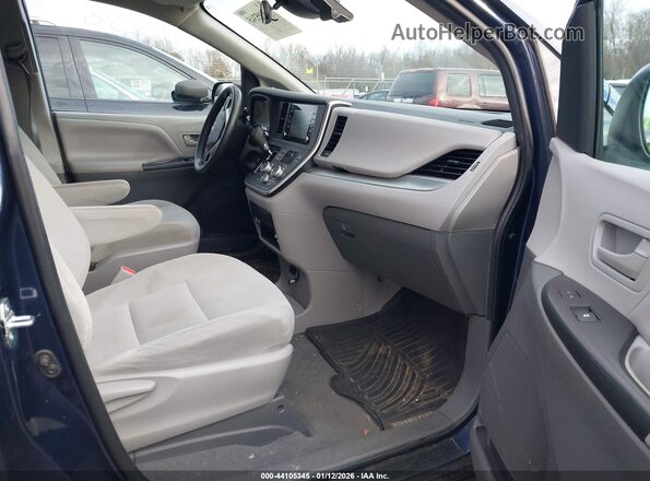 5TDZZ3DC6LS070476 2020 TOYOTA SIENNA Синий Вид салона спереди