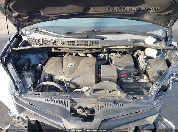 5TDZZ3DC6LS070476 2020 TOYOTA SIENNA Синий Вид сзади