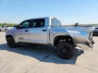 2018 Toyota Tundra Crewmax Sr5 Серебряный vin: 5TFEM5F15JX132767