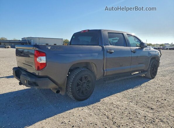 5TFEM5F19JX133601 2018 TOYOTA TUNDRA Серый Задняя правая четверть