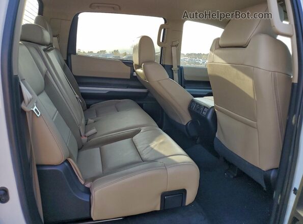 5TFHY5F10LX897311 2020 TOYOTA LIMITED Белый Вид задних сидений