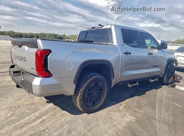 5TFLA5DB2PX115395 2023 TOYOTA TUNDRA Серебряный Задняя правая четверть