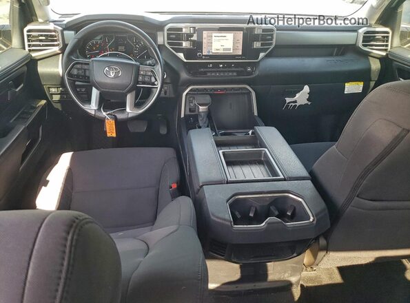 5TFLA5DB2PX115395 2023 TOYOTA TUNDRA Серебряный Вид панели приборов