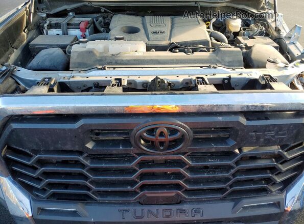 5TFLA5EC2PX019953 2023 TOYOTA TUNDRA Silver Rear interior view