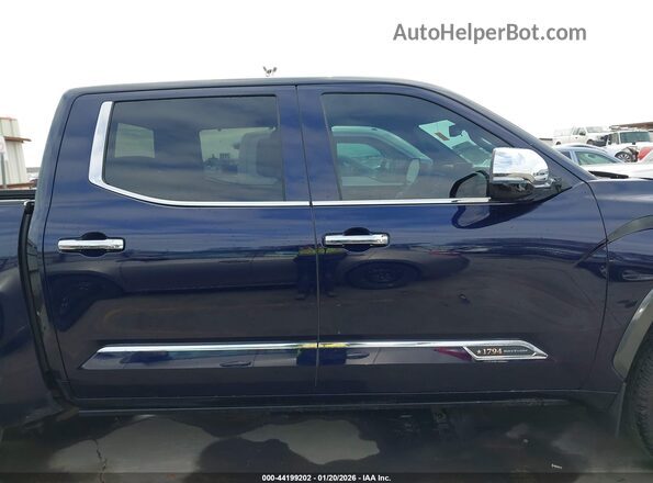 5TFMA5DB9TX369099 2026 TOYOTA TUNDRA Blue Widok wnętrza z tyłu