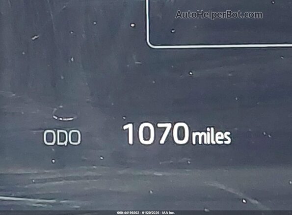 5TFMA5DB9TX369099 2026 TOYOTA TUNDRA Blue 