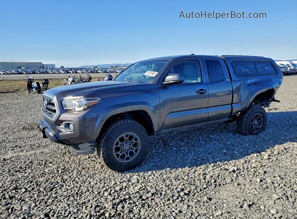 5TFSZ5AN0HX049157 2017 TOYOTA TACOMA Серый Передняя левая четверть