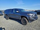 2017 Toyota Tacoma Access Cab Серый vin: 5TFSZ5AN0HX049157