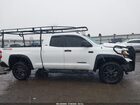 2016 Toyota Tundra Sr5 5.7l V8 Белый vin: 5TFUY5F16GX501239