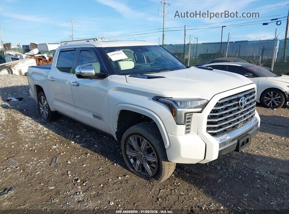 5TFVC5DB2RX047444 2024 TOYOTA TUNDRA HYBRID Белый Передняя правая четверть