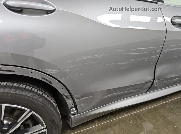 5UX13EU02T9225747 2026 BMW X5 Серый 