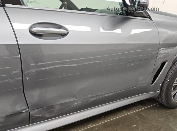 5UX13EU02T9225747 2026 BMW X5 Серый 
