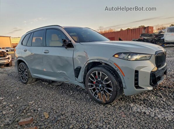 5UX13EU04R9V57665 2024 BMW X5 Серый Передняя правая четверть