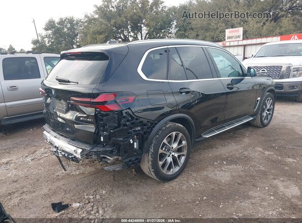5UX13EU06T9053030 2026 BMW X5 Черный Задняя правая четверть