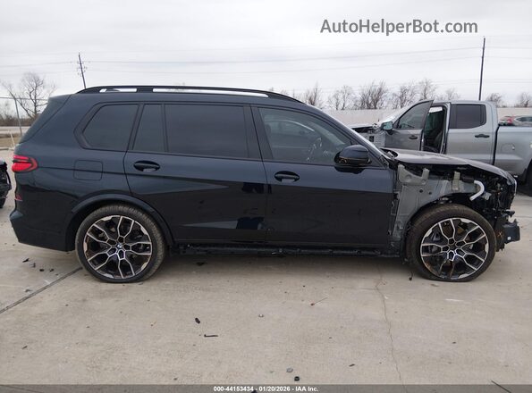 5UX23EM01S9Z62795 2025 BMW X7 Black Vista interior trasera
