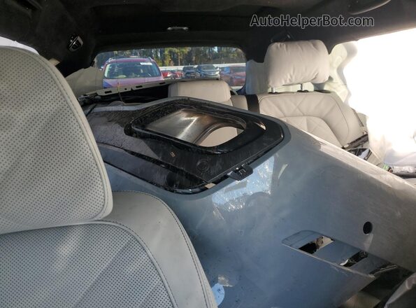 5UX23EM02T9055345 2026 BMW X7 Blue Rear seats view