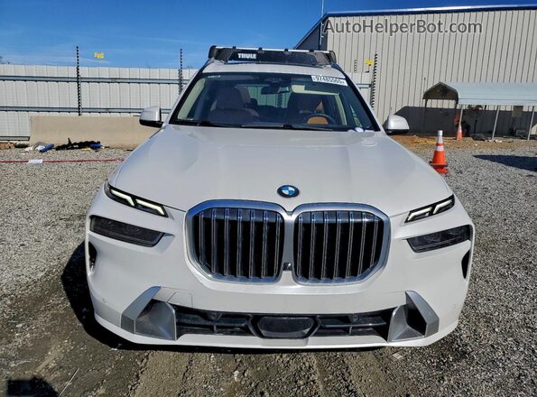 5UX23EM03P9R02086 2023 BMW X7 White Вид спереду